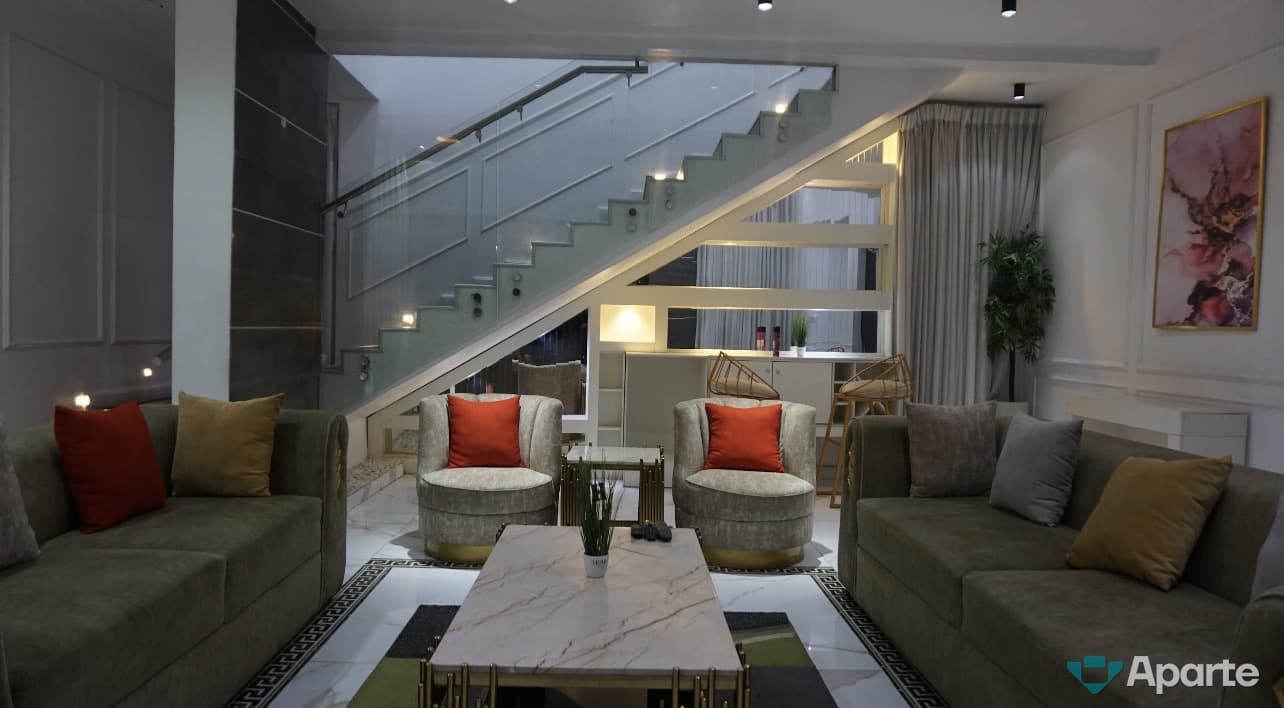 Paris villa (Self duplex)