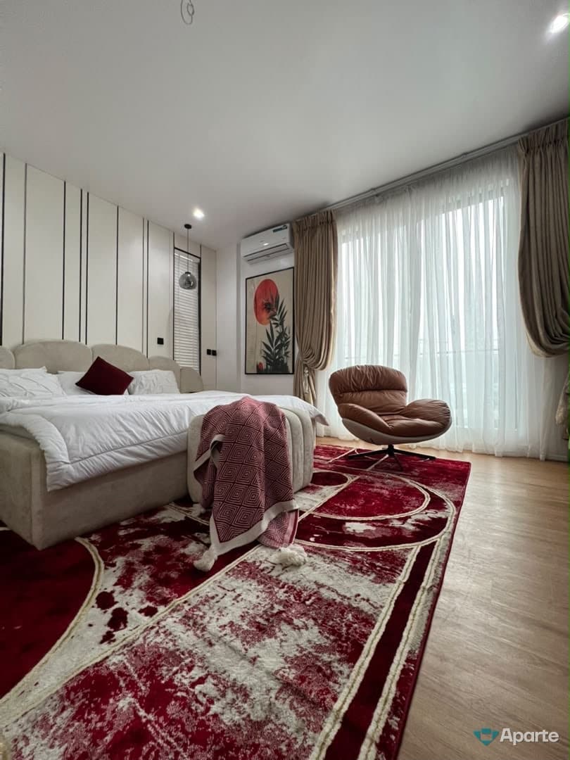 Hill gate apartment